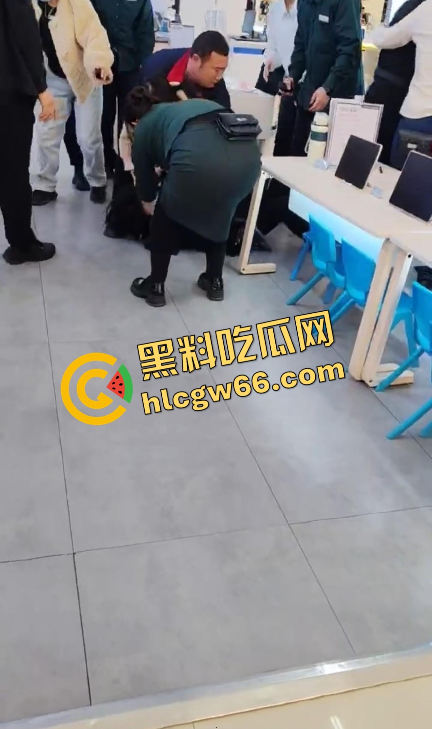 郑口信誉楼金逼事件刷屏，老凤祥主任当小三，一炮一万？原配GPS监听全程，宾馆淫声浪语全曝光！-6