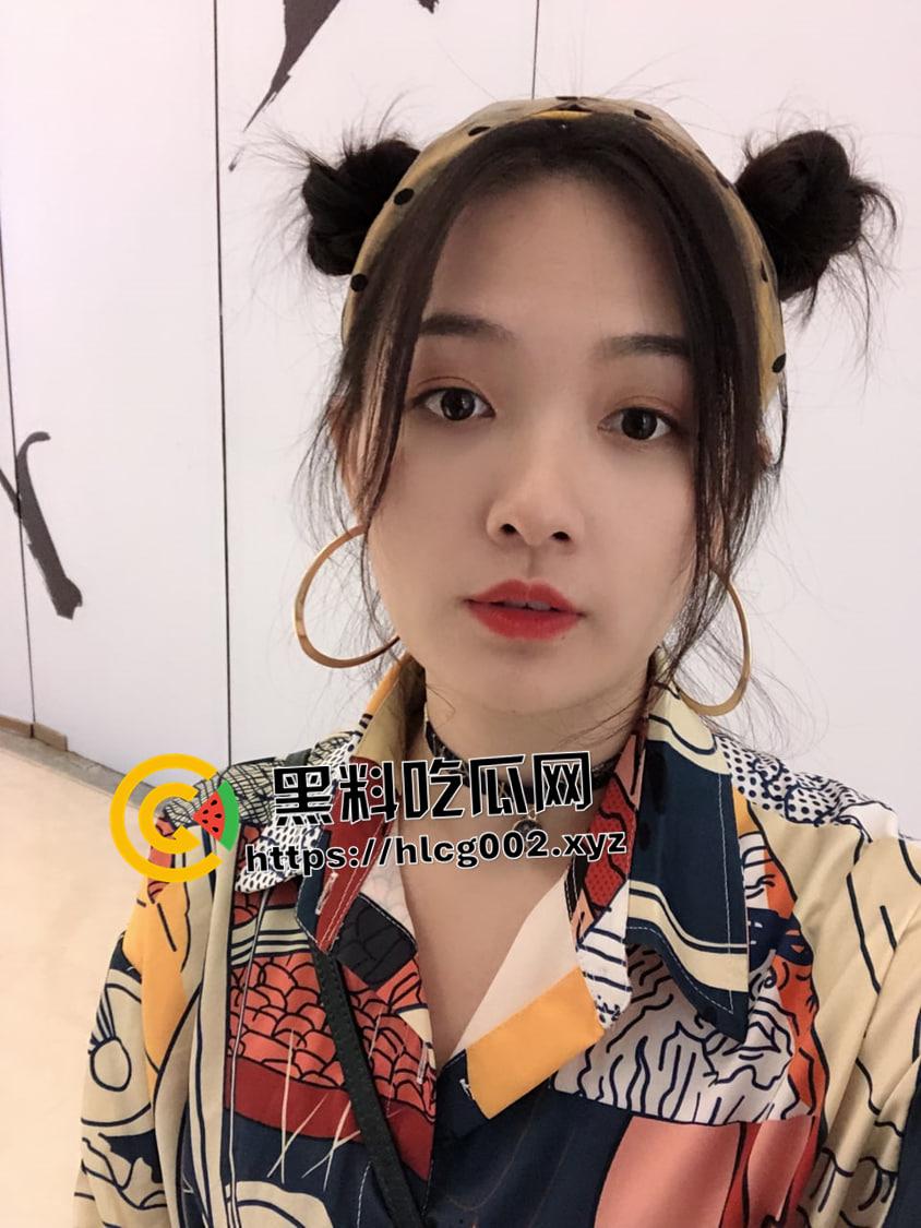 南昌反差服装店老板娘！极具韵味的风骚少妇被小伙子狂暴中出 最猛的年纪遇上最猛的你啊-3