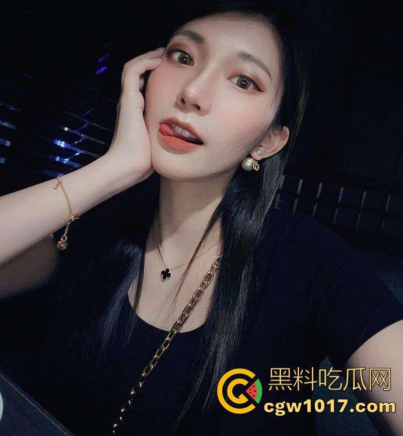 杭州设计公司高颜值前台【廖渔颖】公司高冷御姐生人勿近，私下黑丝母狗狂吮猛男大屌，高潮失禁潮喷浪叫销魂！-2