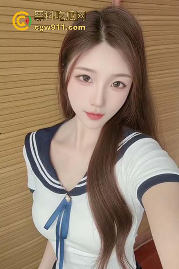 海角乱伦！姐夫满足不了姐姐弟弟来帮忙，爆操跟姐夫通话中的骚姐姐，边淫叫边给电话那头得人渣姐夫听！-1