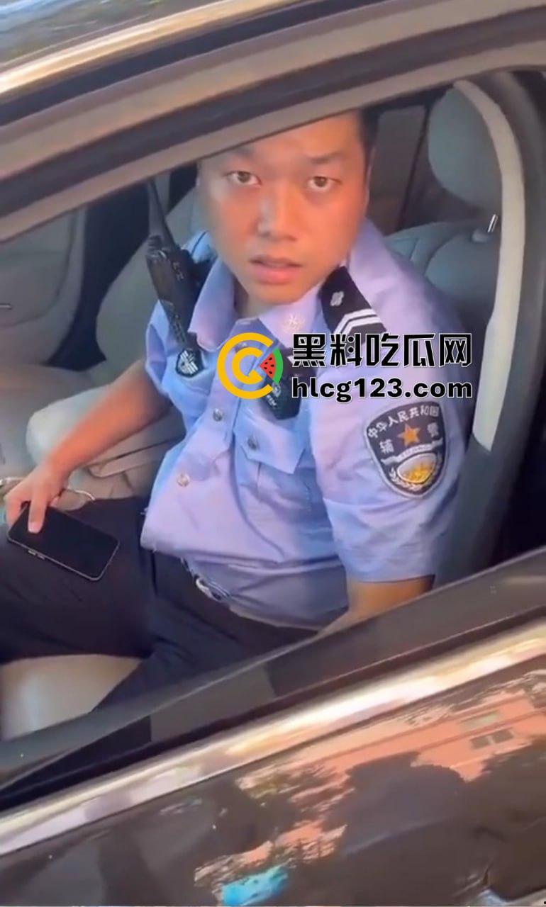 青岛逆行真是人才辈出！路虎女、辅警哥轮番上演，看来考事业编得先学会逆行！-8