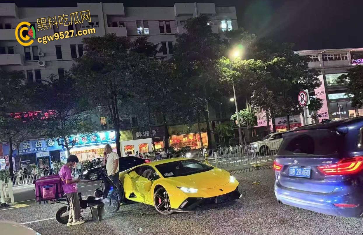 深圳外卖小哥小电驴狂飙，撞上拐弯兰博基尼，只罚500块逃过大劫，差点卖房倾家荡产，街头惊魂一夜 !-4