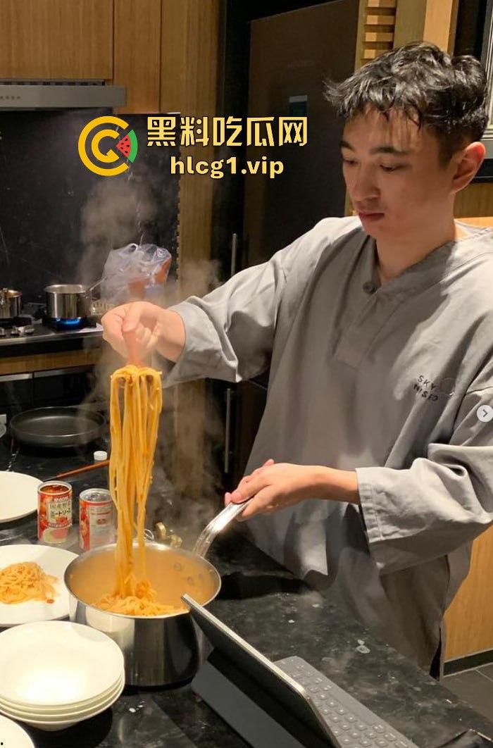 黄一鸣vs王思聪,流量密码再爆发!假瓜满天飞,王思聪直言黄一鸣不配‘思聪严选’!-20