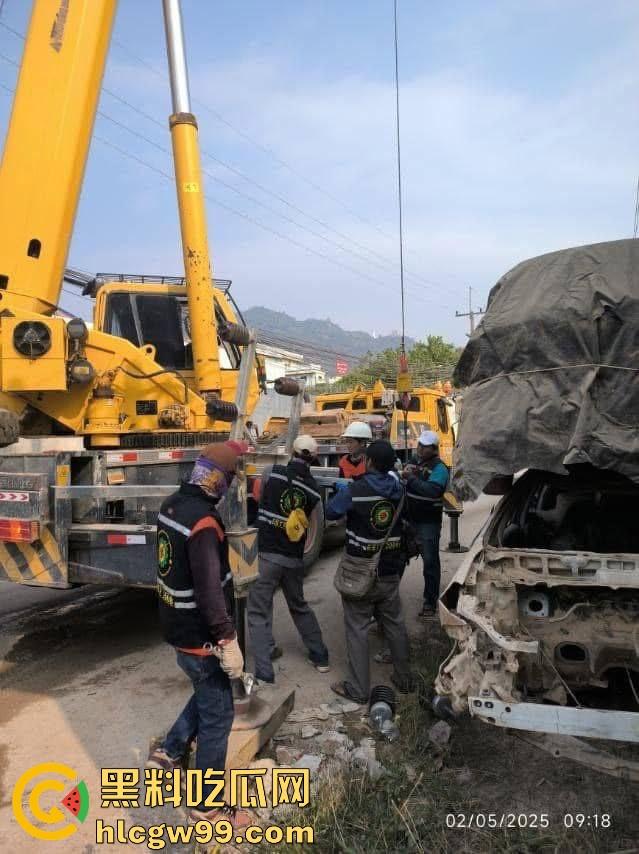 妙瓦底硬刚泰国，全城囤油，诈骗大军集结，泰方断网断电惹怒将军，水沟谷烟花狂笑泰国政府！-7