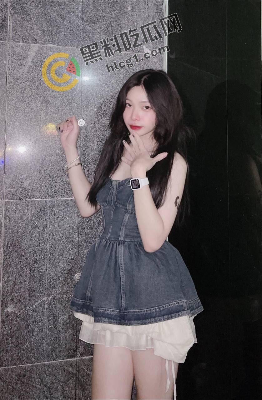 越南小母狗被渣男玩弄后，Facebook视频震撼曝光！恶行曝光引发网友愤怒-3