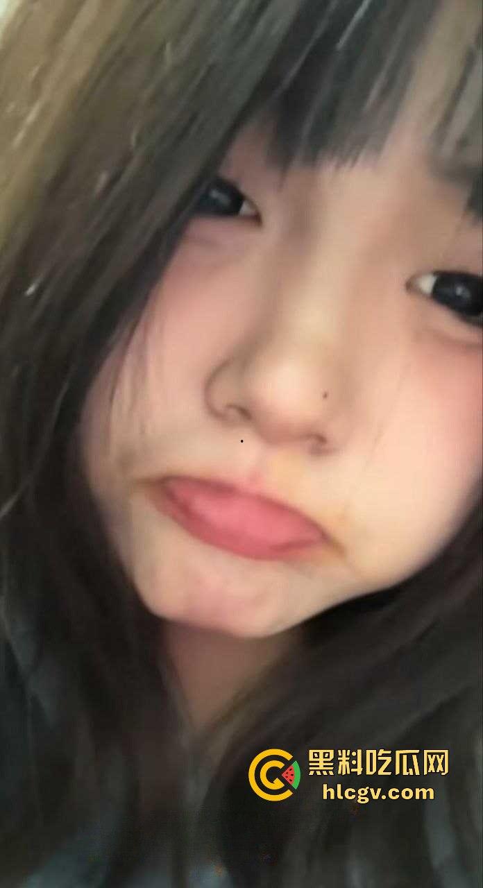 抖音巨乳骚主播『小悔不悔』销号跑路！网络卖骚求操，巨乳荡妇消失前最后的疯狂！-7