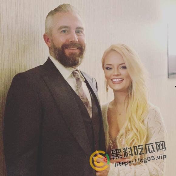 标题 美国大学教授反差婊 老公绿帽奴 喜欢看老婆和黑人学生做爱 视频被流出 那么大的黑棍不得捅进胃里-4