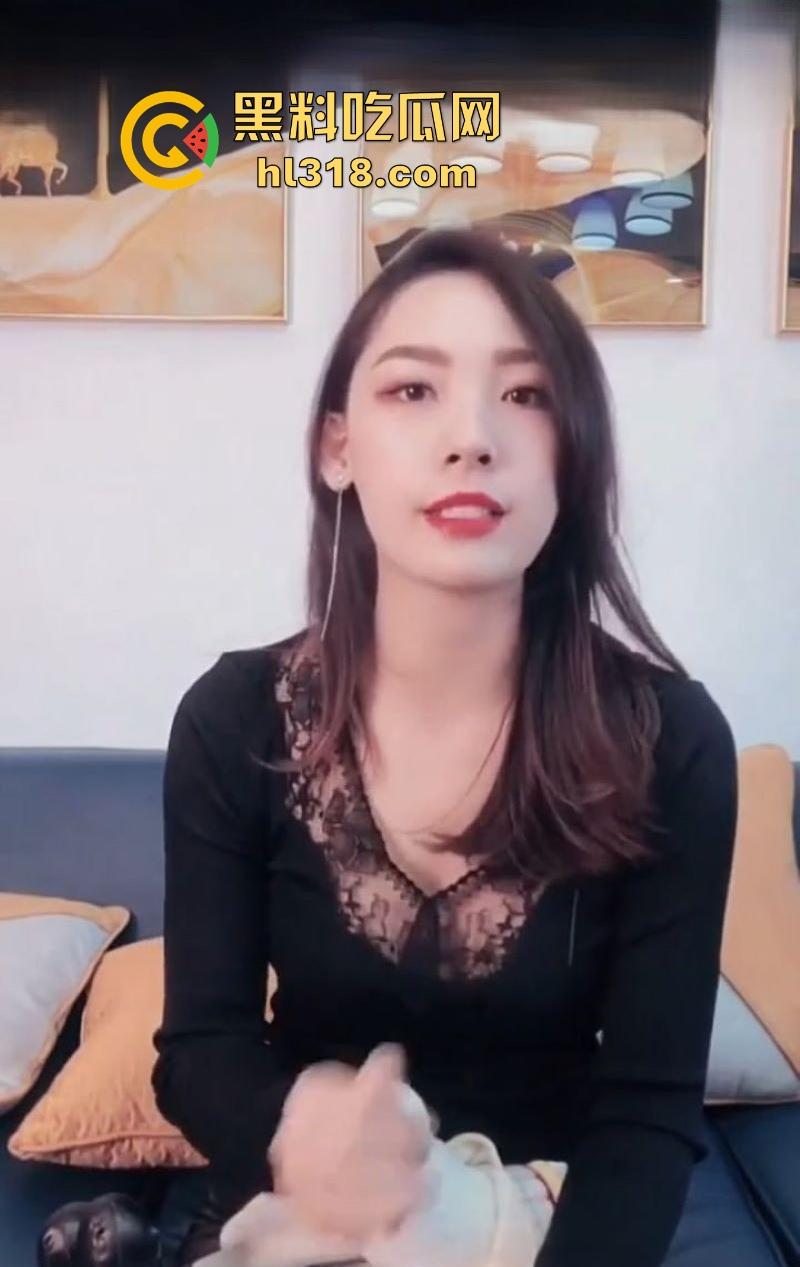 黑料性爱课堂又开课啦！这次为大家讲解如何正确车震，心理生理双重刺激让你爱上车震，点燃心中欲望！-6