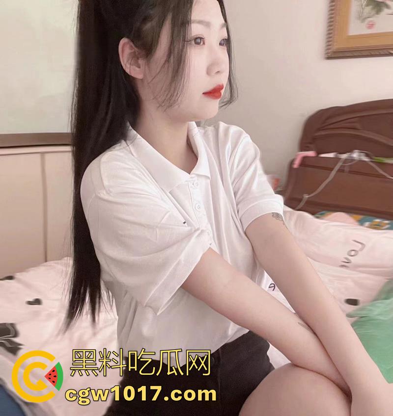 吉林外国语大学，极品D奶乳神【宋思薇】，纤细修长的身材，却有着饱满的硕大吊钟乳，这身材堪称完美！-2