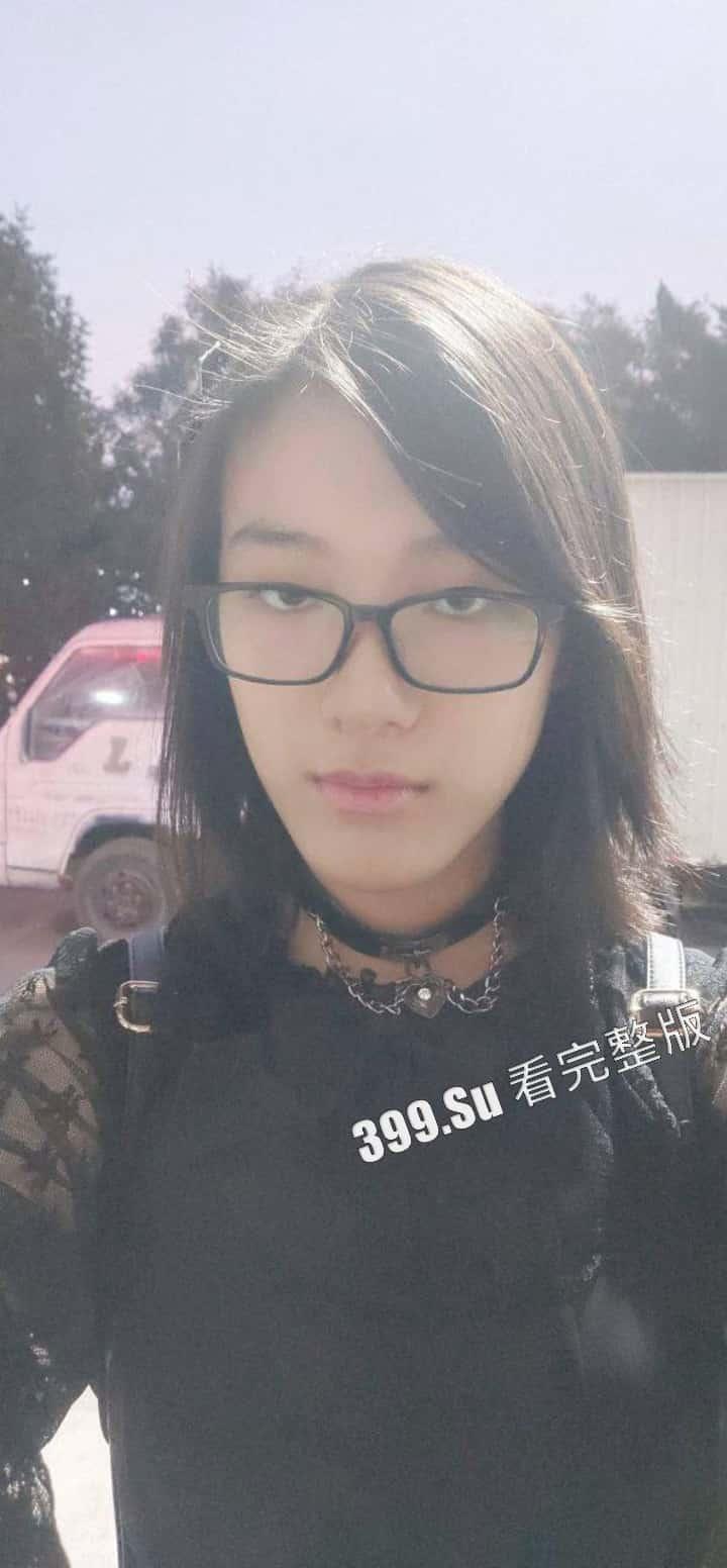 北京媚黑骚母狗『彭馨怡』曾经被黑鬼玩弄视频被现男友发现！身上更是纹上了媚黑符号黑桃Q  男友气愤将其曝光-5