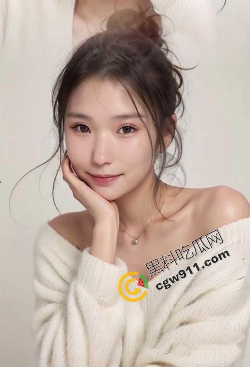 安徽良家人妻【崔晓红】偷情视频曝光:老公出差疯狂约炮,露脸舔屌撅臀爆操,趴梳妆台看着自己被爆操!-2