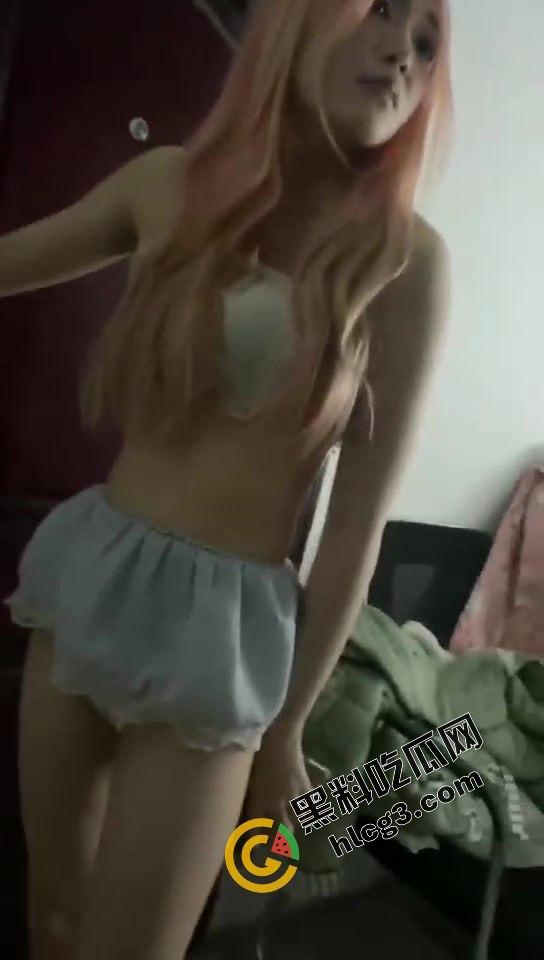 快餐妹子门前大排长龙，壮汉接连上阵，身体吃不消拨打120急救！惊动全城的快餐风波！-8