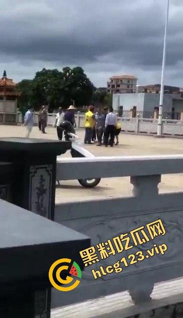 莲花公园惊现抛尸案！女尸泡得水肿，凶手太狠公园抛尸真是牛逼操作！-7