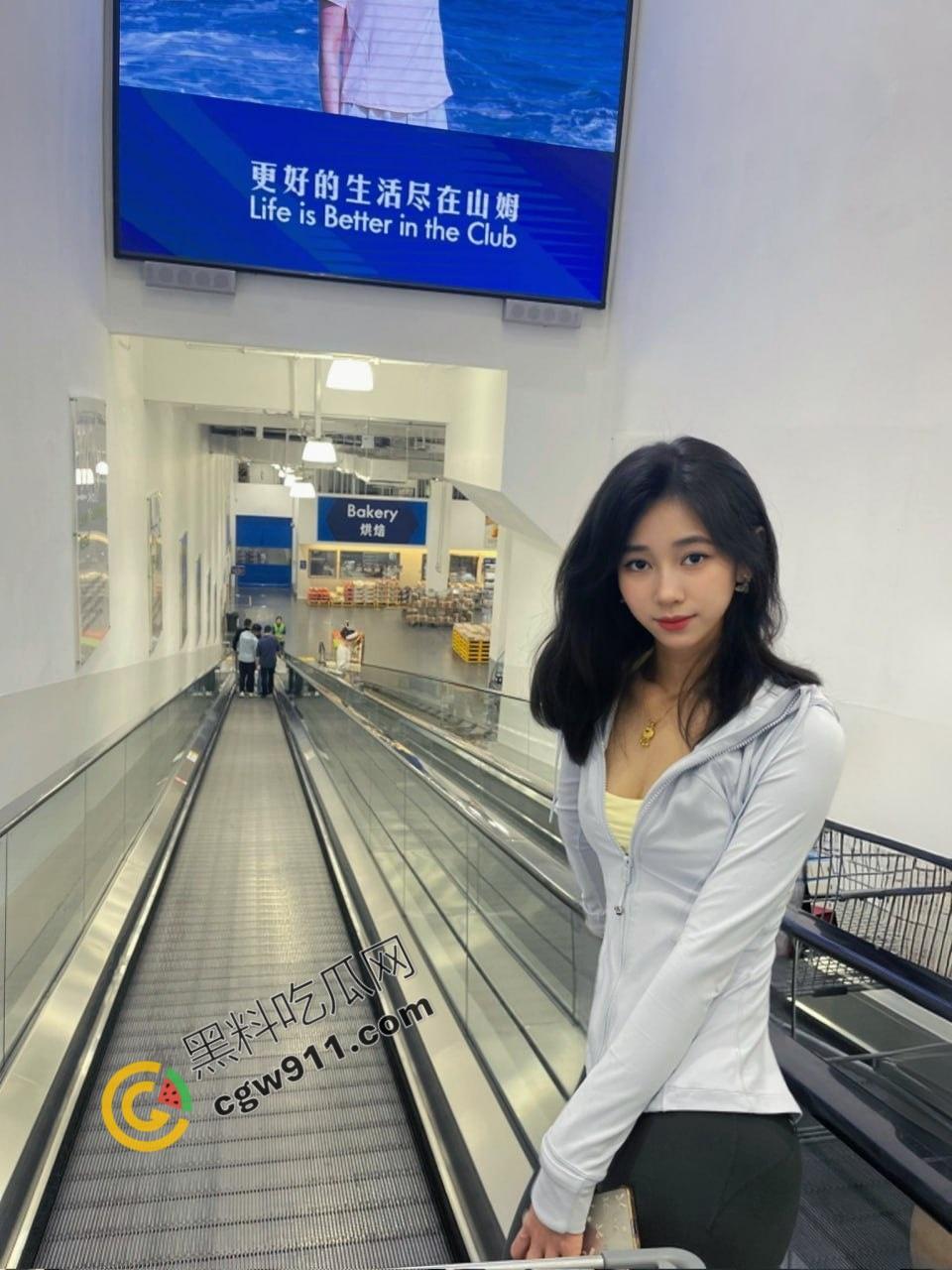 上海戏剧学院03级体育生【黄阡阡】被金主包养,美乳丰硕,嫩穴湿滑,一字马,全裸倒立,性感姿势巅峰刺激!-1