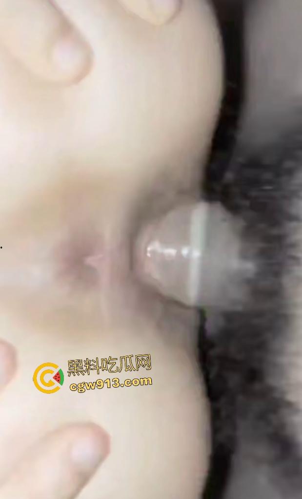 外卖小哥50元送醉酒妹子回家被勾引！细腰肥臀被操到狂抓床单，小哥又赚钱又得吃，太爽了！-7