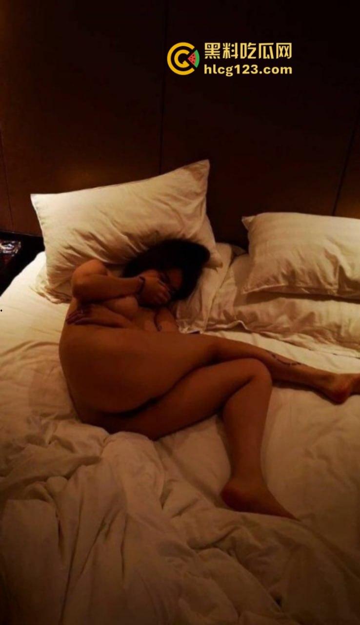 【白嫖探花】约炮27岁温婉白领HR 插进去立马就发骚 极品反差 百变大骚货-10