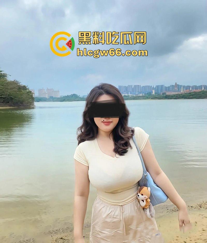 海角乱伦之奶子即正义 约老婆闺蜜酒店偷欢 骚浪尤物口技惊人 全程刺激对白-2