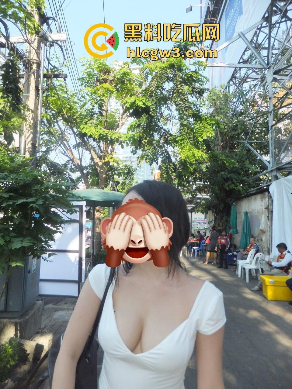 南京颜值骚御姐『任若萱』巨乳挺翘 无毛粉嫩鲍刮得像小女孩，细节流出让网友脑补全套羞耻PLAY！-10