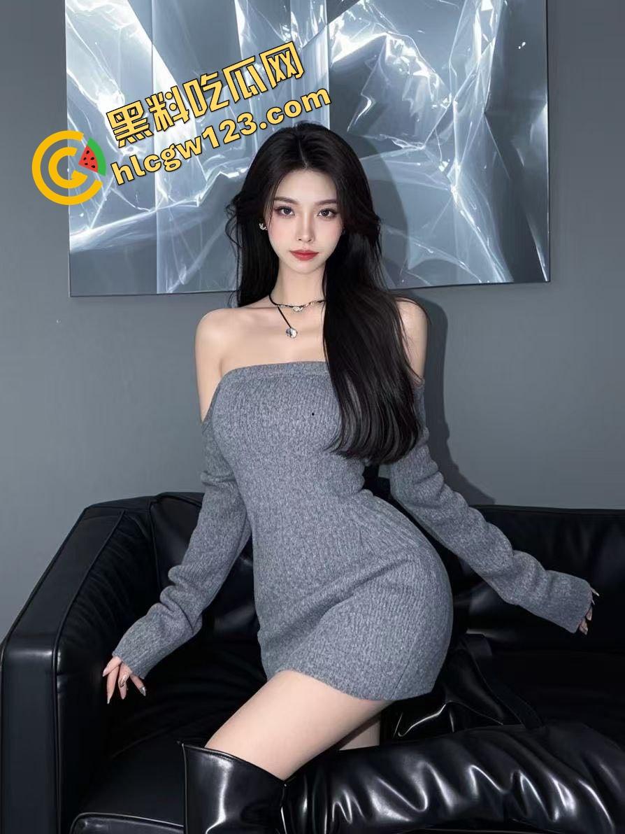 西南中专语文老师【范颖】办公室直播脱光光，一边讲一边到高潮，奶头都站起来了！-4