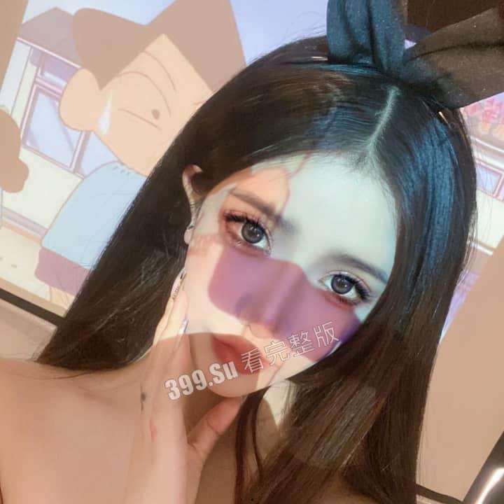 抖音 #胡芸熙 被曝私生活淫乱 沉迷群P吸笑气 到处传染男的HPV-4