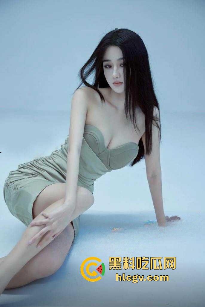 抖音网红【小瑶瑶c】大尺度裸聊！保时捷4S店美女主播下海，裸聊视频曝光！-11