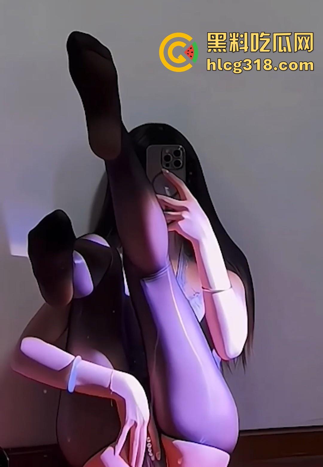 抖音擦边天花板【PAL】收费私拍曝光 长腿丝袜配高跟 妖娆身材和魅惑纹身 露脸自慰尽显诱惑！-9