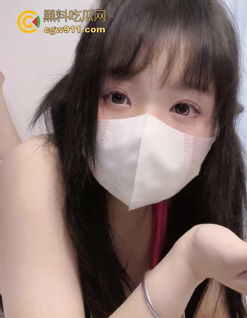 极品福利姬【煲仔饭】最新自慰视频流出，水滴巨乳蜜穴粉嫩，比基尼勒穴诱惑十足，甜欲诱惑拉满！-1