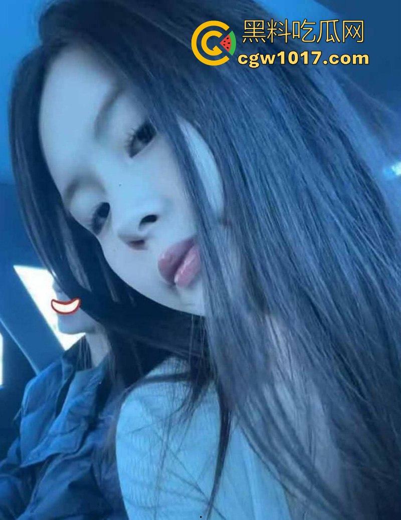 夜店邂逅湖北反差婊【黄美丽】直奔酒店上演疯狂肉搏，红唇包裹炮友粗硬鸡巴深喉，白浆顺屌身狂流淫液喷溅床单！-3