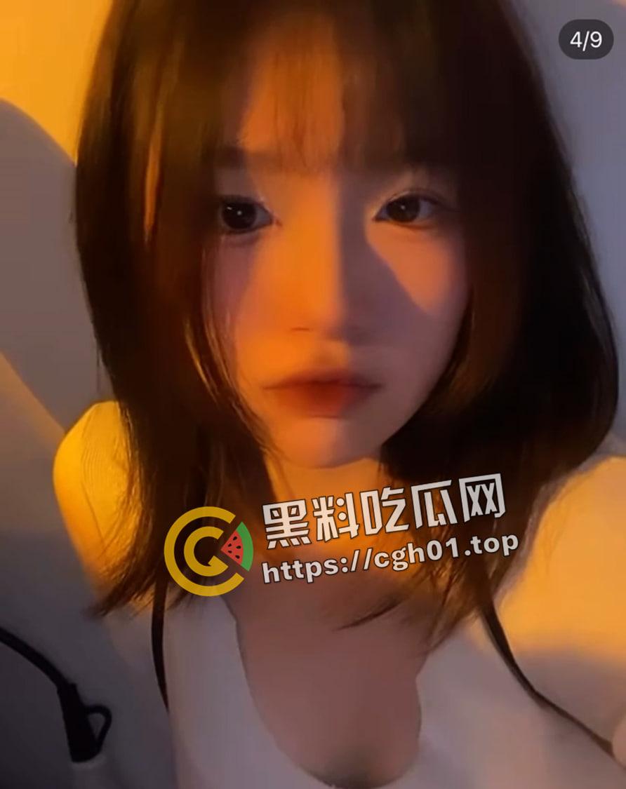 海南中学高中生校花的自慰日记 粉嫩鲍鱼含苞待放 果然年轻就是资本-1