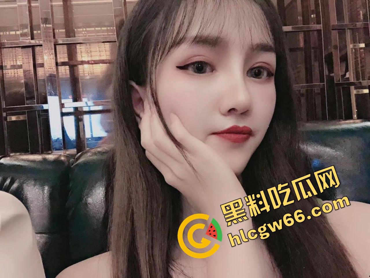 百度云盘泄密，青岛约炮大神萝莉学生妹模特女神全被爆操，一碗麻辣烫就能骗上床，骚得简直离谱！-8