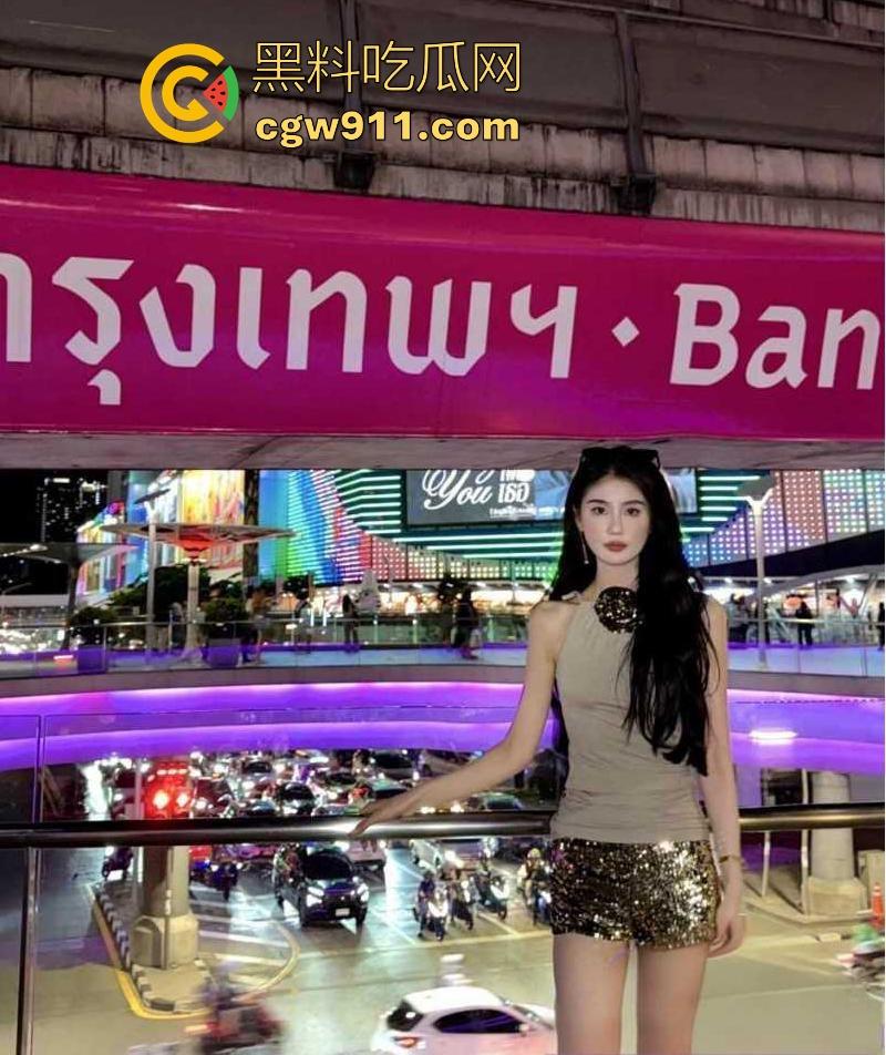 泰国榴莲富豪家门丑闻，儿子出轨后重金悬赏小三，得3万泰铢仅需一巴掌，折合人民币6500多元！-8