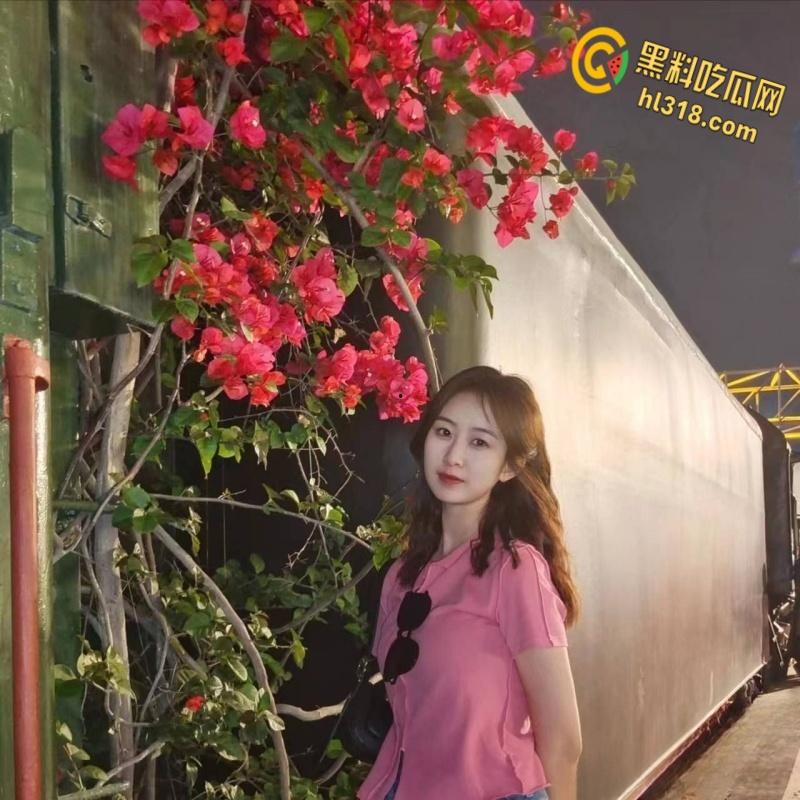 北京师范大学【赵宇航】，稚嫩肉体被肆意玩弄，被拽着双马尾被无套狂肏粉穴，呻吟叫床像母狗一样 !-3