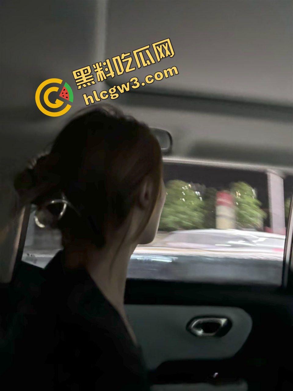 庆阳陇东学院大三反差婊骚货女学生『蒋欣依』下海做鸡赚学费 口爆后怼服务给力！独家流出！-3