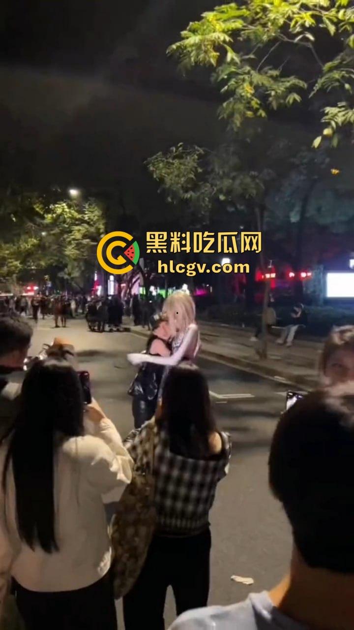 魔都万圣节夜晚骚鸡满街遍布，COS服装养眼又勾魂！上海这波夜生活『许文强』都说真香！-10