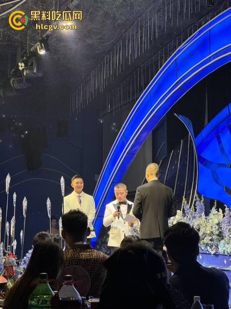 菊花一紧：成都北湖筵禧gay婚现场视频流出 打破世俗勇敢合体 男男亲亲有点怪怪的-12