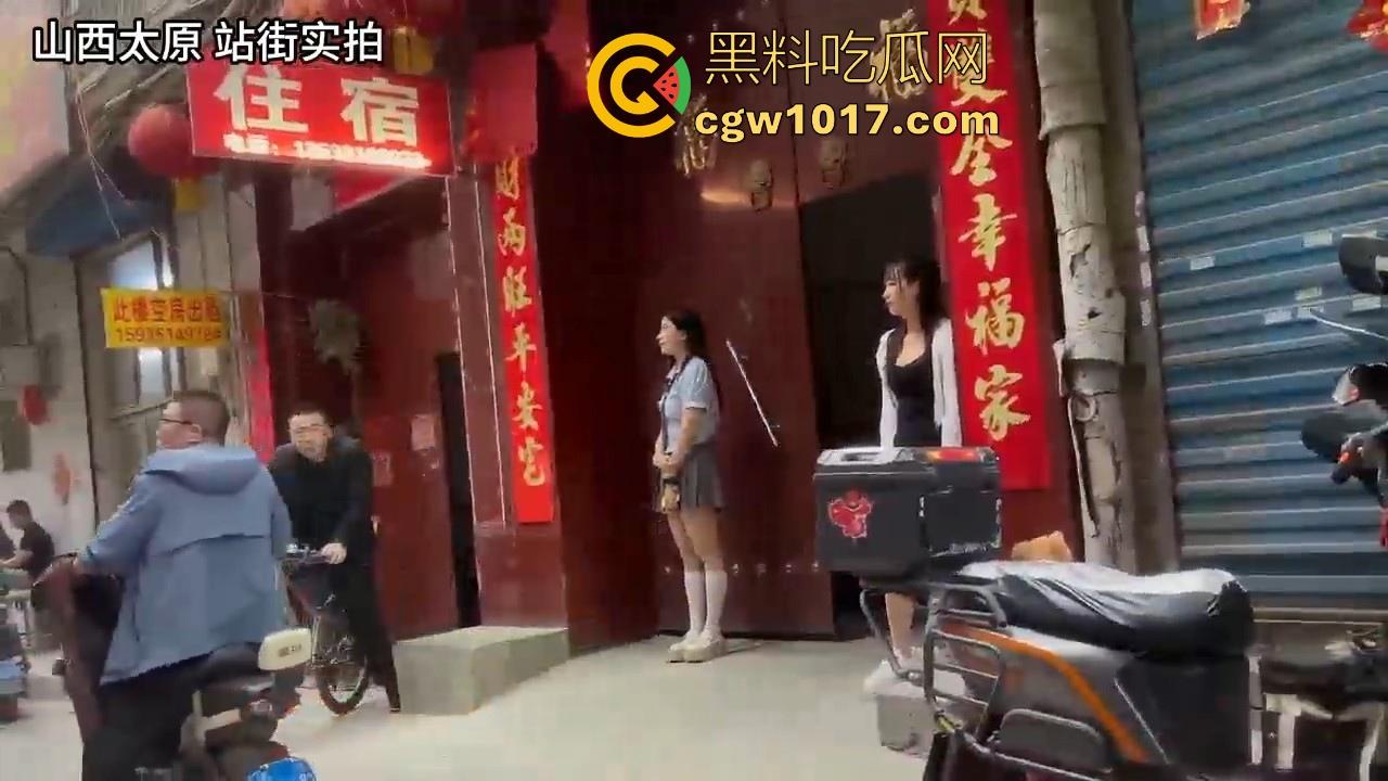 山西太原小吃街实拍走访！整条街都是特色美食，有成熟一点的也有年轻漂亮一点的，百花齐放快来挑选！-10