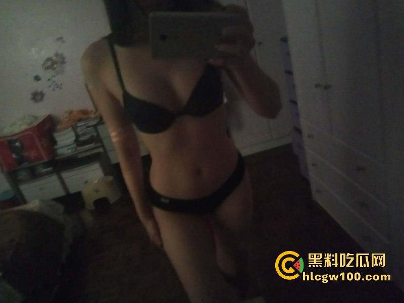 马来西亚女网红【Ashlyn】长相成熟性感的 高颜值女神 被曝光大量性爱视频！-8