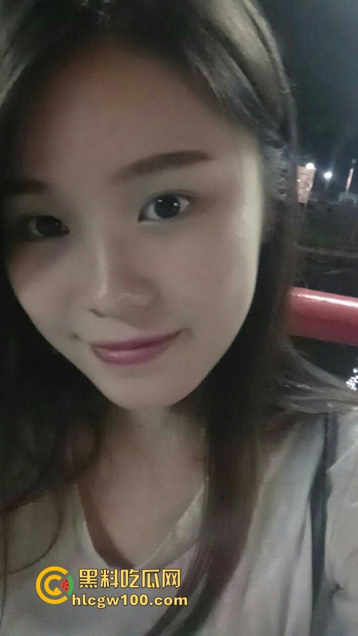 马来西亚女网红【Ashlyn】长相成熟性感的 高颜值女神 被曝光大量性爱视频！-17