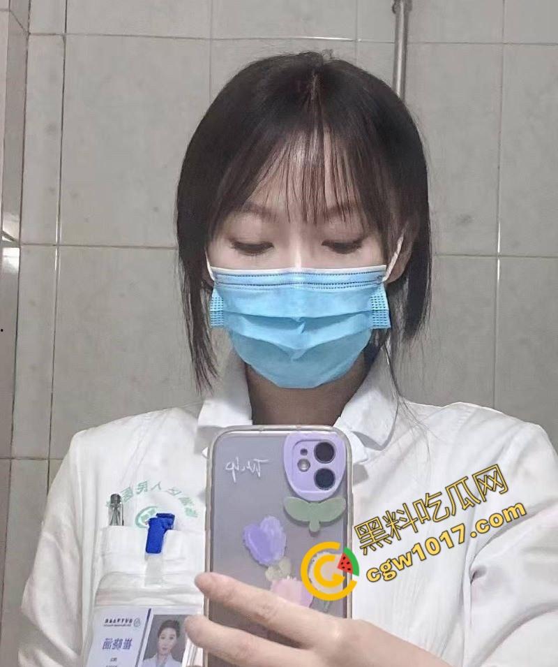 淄博医院职工【崔晓涵】出轨丑闻震惊网络！已婚美人与外科同事激战视频曝群，激情四射，医院群组炸锅-4