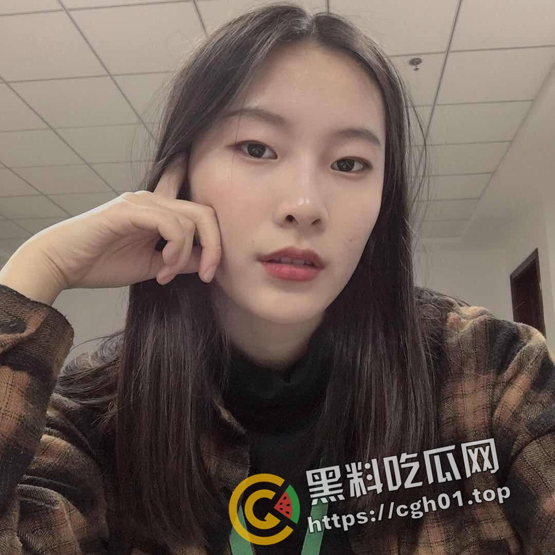 乌镇新媒体中心高冷白莲花女上司的M癖 黑丝连体小手铐 只属于你一个人的骚母狗-3