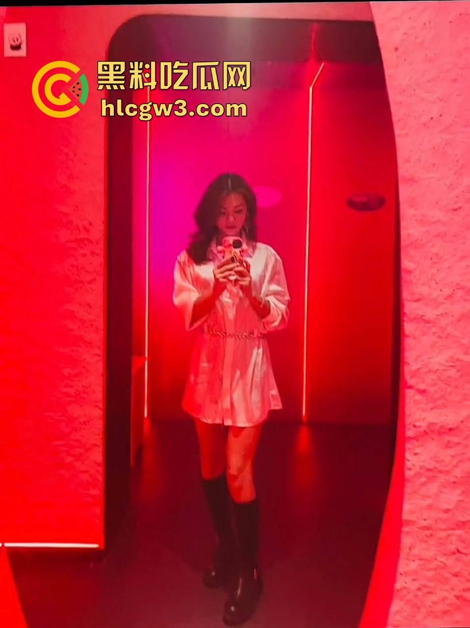 周末火锅约炮人妻『戴雅妍』 火锅局直通床上局 酒吧喝嗨主动求操 少妇屁股一拍屁股翘成桥大腿夹紧喊别停！-4