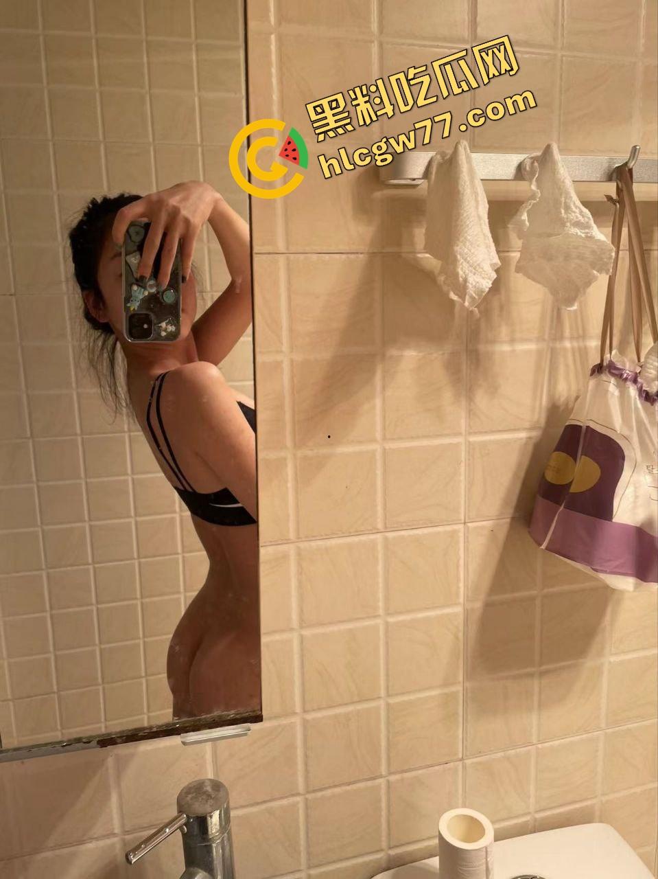 新东方数学老师【田秋弥】表面严师私下变骚狗，爱被羞辱意淫，高潮主动喊草大力点！-10