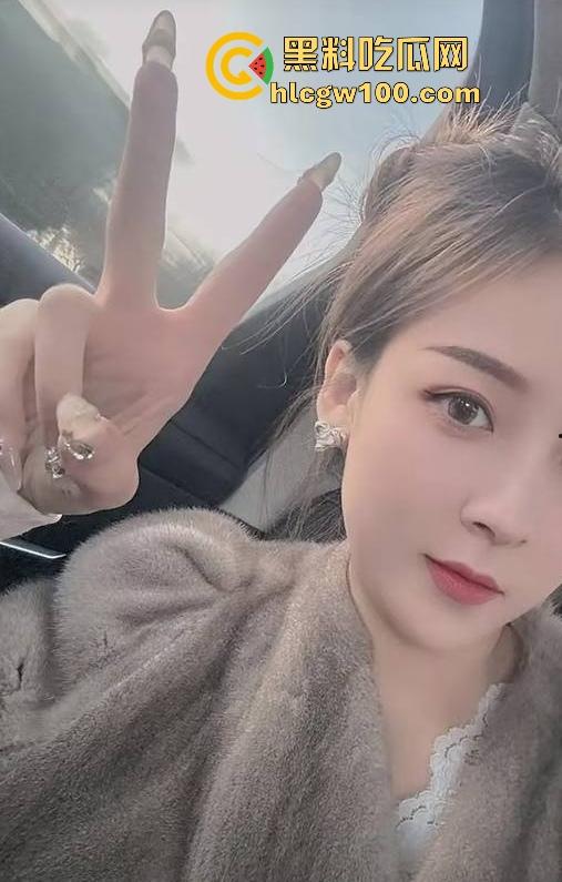 湖南郴州【许多多】老师搞师生恋勾引男学生上床，被家长发现曝光大量聊天记录跟视频。-20