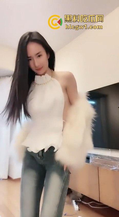 抖音山寨杨幂网红『小幂幂』黑丝跳骚舞捞金，杨幂粉大哥直言操不到真幂，那就狂操这仿版贱货解馋解渴！-6