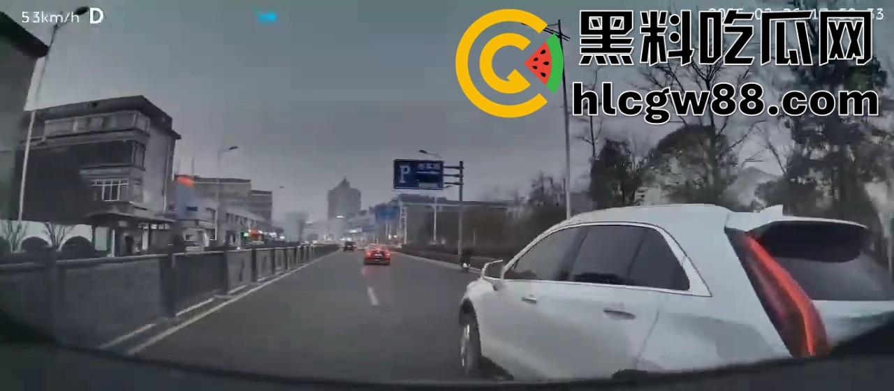 女友抢方向盘撞车差点送我上天，哭着求我别报警，这绿茶婊还想让我原谅她！-10