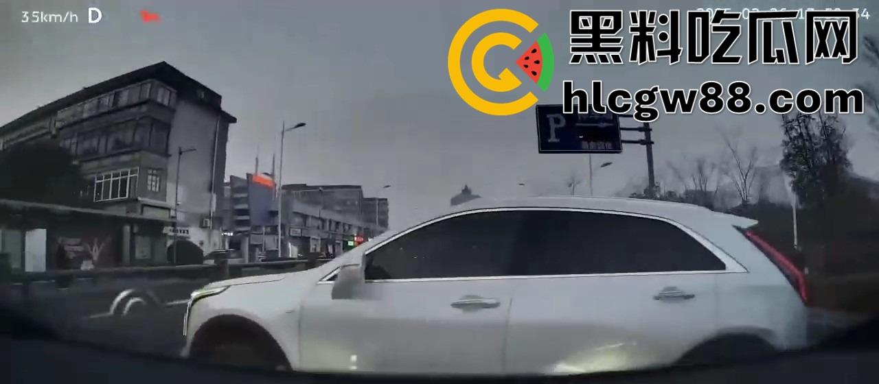 女友抢方向盘撞车差点送我上天，哭着求我别报警，这绿茶婊还想让我原谅她！-12