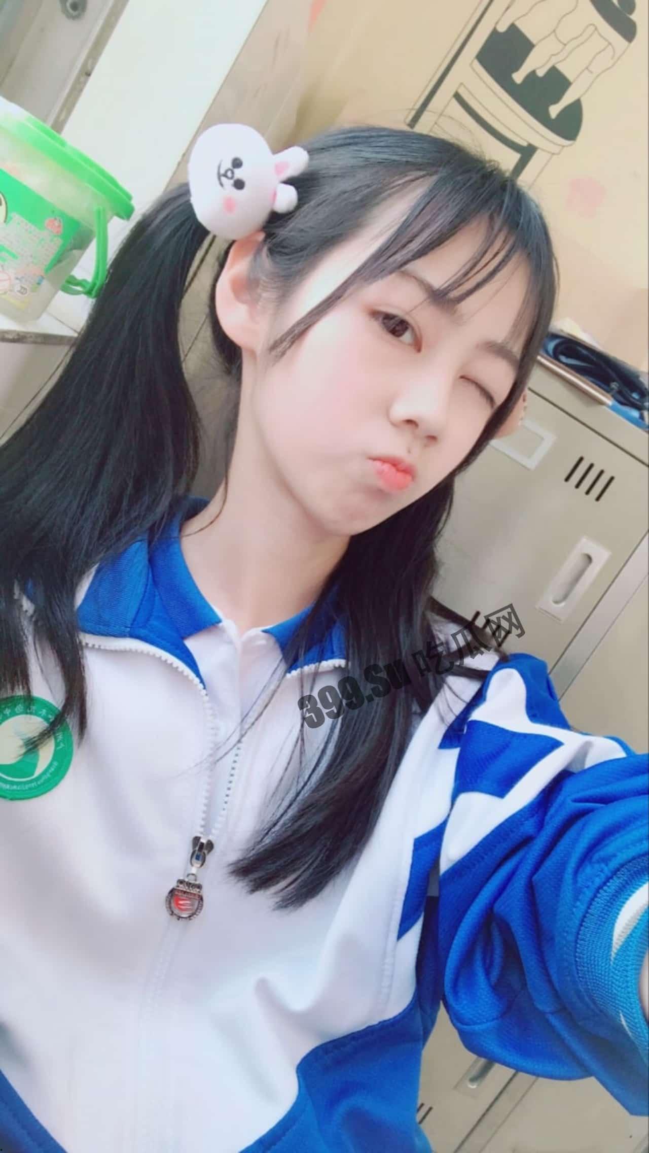 #福利姬 #江可爱  谁能拒绝用双马尾开车呢-5