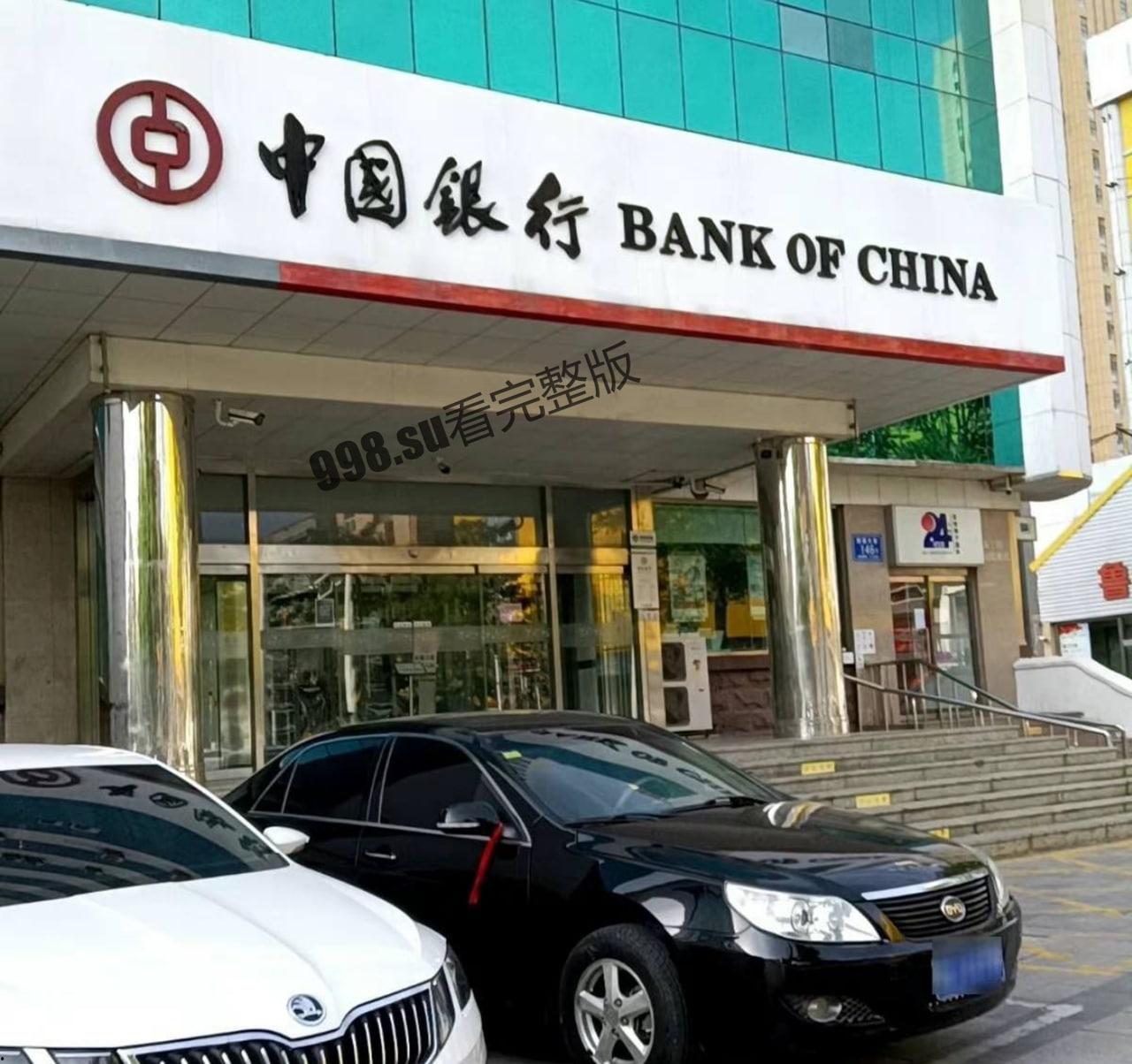 山东泰安抢银行 没想到劫匪通过抖音直播，知晓警方狙击手准确位置-8