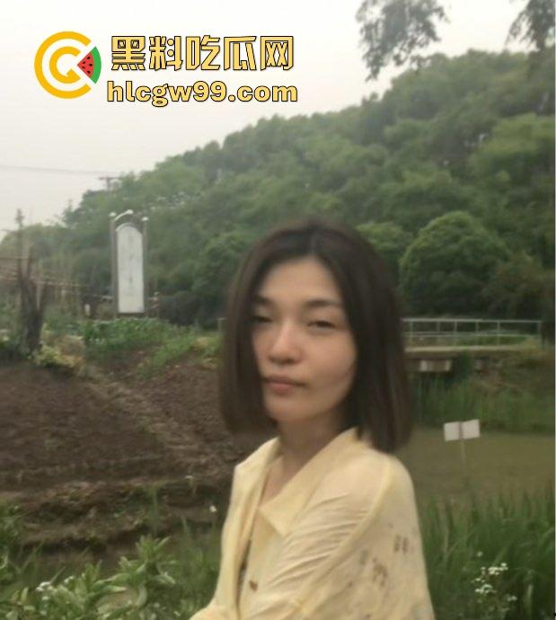 750万粉丝网红『李雨菲 』惊天爆料，舅舅新年祝福引发噩梦 回忆童年被猥亵细节全网炸裂！-21