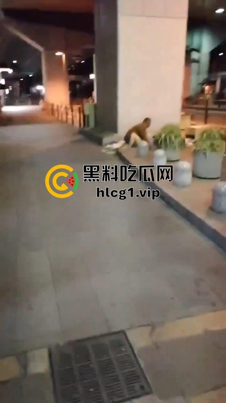 醉酒女孩惨遭流浪汉毒手！大阪捡尸强奸无套内射，恐怖现场曝光！-3